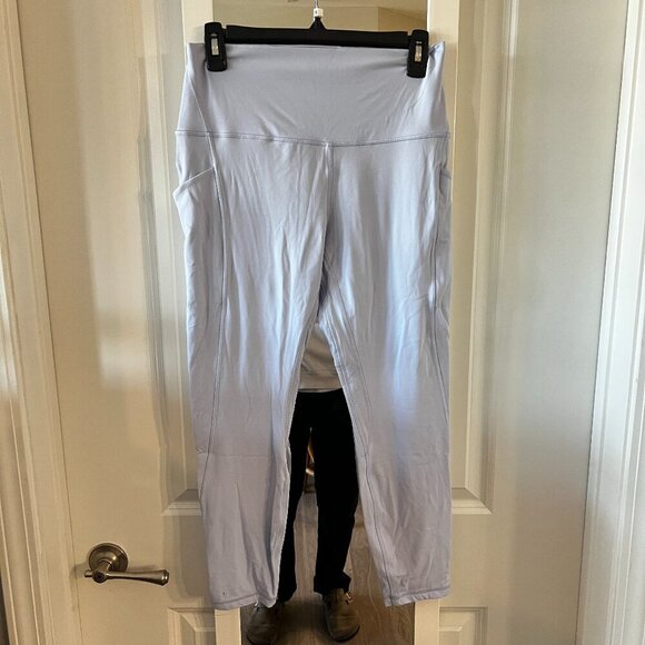 Lululemon Lavender Cropped Leggings Size 10 Color Purple - Picture 2 of 5